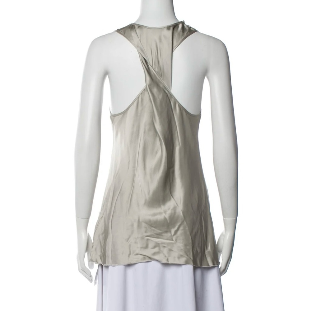 New Helmut Lang luxury Tank Top in silver grey. Raw-Edge Trim & Scoop Neck 🩶🩶